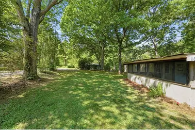 114 Oakcrest Circle, Canton, GA 30115 - Photo 4