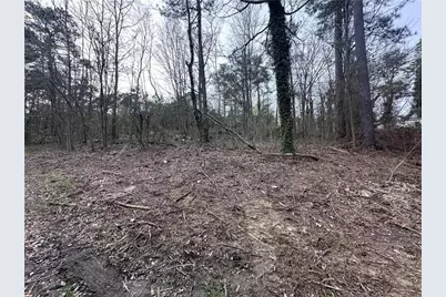 411 Gayle Drive SE, Acworth, GA 30102 - Photo 2