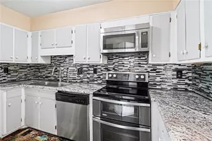 3608 Stonewall Ct, Atlanta, GA 30339 - Photo 18