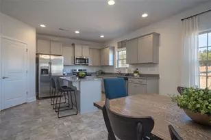 623 Bald Ridge Cir, Demorest, GA 30535 - Photo 4