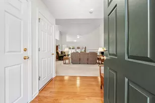 953 Natural Brook Trail, Lawrenceville, GA 30045 - Photo 2