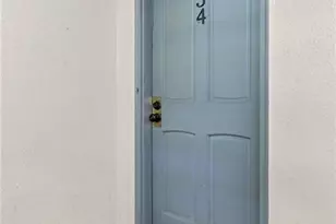 34 Chaumont Square NW, Atlanta, GA 30327 - Photo 2