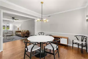 34 Chaumont Square NW, Atlanta, GA 30327 - Photo 8