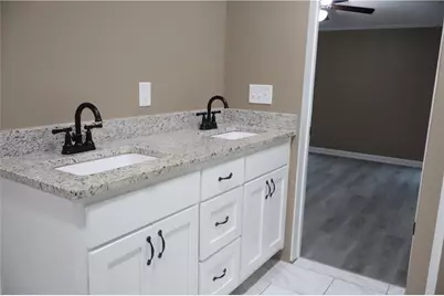 5973 Lights Ferry Road, Flowery Branch, GA 30542 - Photo 12