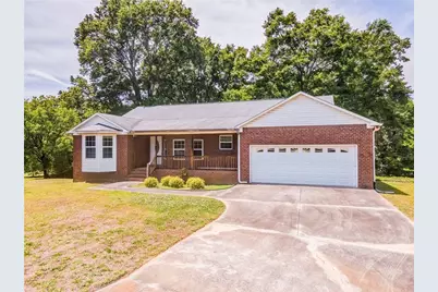12 Whispering Pines Road NE, Rome, GA 30161 - Photo 2
