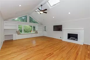 6095 River Shore Pkwy NW, Sandy Springs, GA 30328 - Photo 10