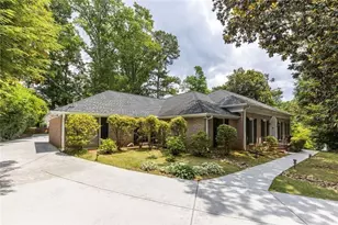 6095 River Shore Pkwy NW, Sandy Springs, GA 30328 - Photo 2