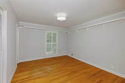6095 River Shore Parkway NW, Sandy Springs, GA 30328 - Photo 22