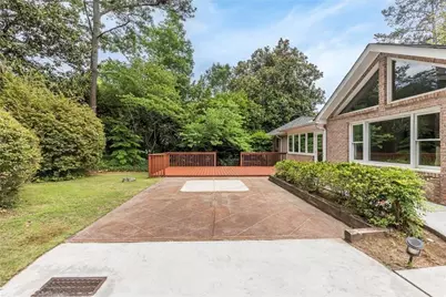 6095 River Shore Parkway NW, Sandy Springs, GA 30328 - Photo 44