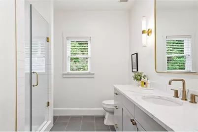 625 W Northway Lane, Atlanta, GA 30342 - Photo 68