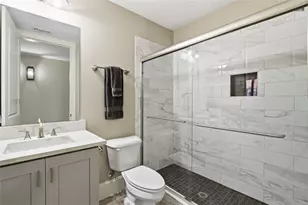 625 W Northway Ln, Sandy Springs, GA 30342 - Photo 76