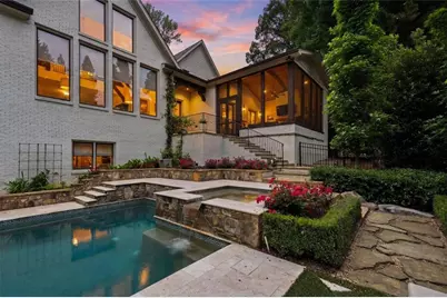 625 W Northway Lane, Atlanta, GA 30342 - Photo 10