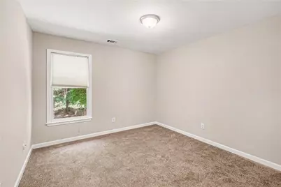 141 Hunting Creek Drive, Marietta, GA 30068 - Photo 14