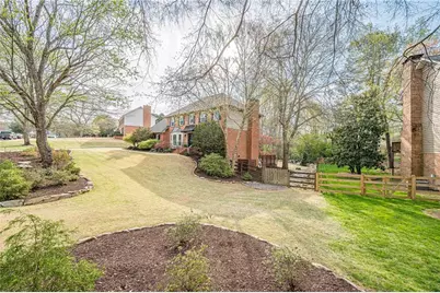 220 Saddle Lake Drive, Roswell, GA 30076 - Photo 96