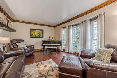220 Saddle Lake Drive, Roswell, GA 30076 - Photo 10