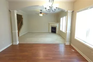 237 Ascott Ln, Woodstock, GA 30189 - Photo 2