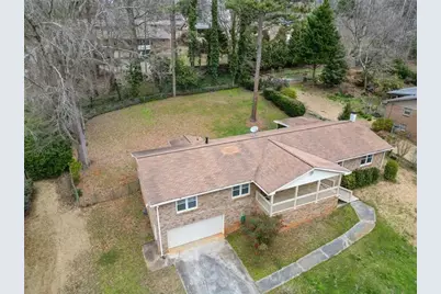 93 Vanessa Drive SE, Smyrna, GA 30082 - Photo 2