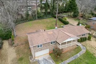 93 Vanessa Dr SE, Smyrna, GA 30082 - Photo 2