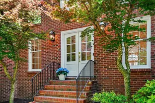 895 Waddington Ct, Sandy Springs, GA 30350 - Photo 10