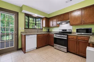 4231 Creek Hollow Way, Duluth, GA 30096 - Photo 10