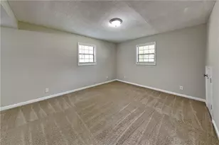 1627 Eric Cir, Lawrenceville, GA 30043 - Photo 14