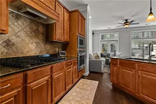 934 Telfair Close, Sandy Springs, GA 30350 - Photo 10