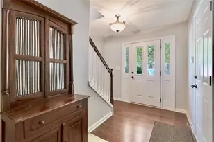 3980 Church View Ln, Suwanee, GA 30024 - Photo 8