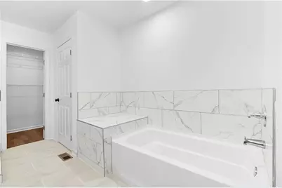 1689 Derry Avenue SW, Atlanta, GA 30310 - Photo 20
