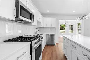 1689 Derry Ave SW, Atlanta, GA 30310 - Photo 10