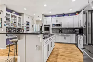 5177 Stratham Dr, Atlanta, GA 30338 - Photo 6