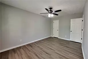 524 Meadowfield Ct, Lawrenceville, GA 30043 - Photo 14