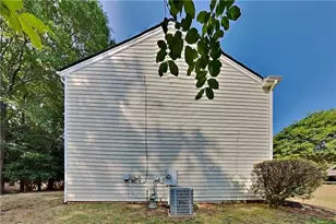 524 Meadowfield Ct, Lawrenceville, GA 30043 - Photo 20