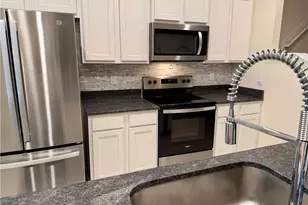 648 Yellow Oaks Ln, Orange Park, FL 32065 - Photo 2