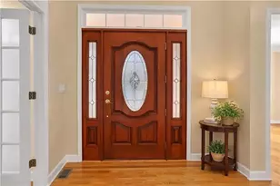 105 Kensington Pond Ct, Roswell, GA 30075 - Photo 2