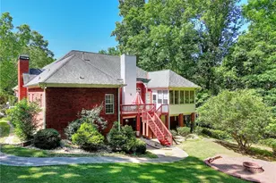 1821 Wesleyan Ln, Loganville, GA 30052 - Photo 8