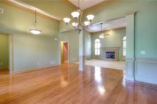 1821 Wesleyan Ln, Loganville, GA 30052 - Photo 16