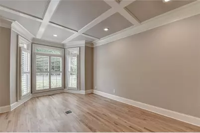 6032 Thunder Woods Trail, Sugar Hill, GA 30518 - Photo 8