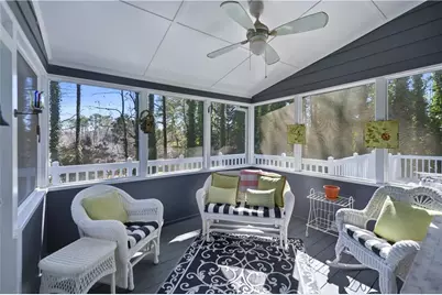 10985 Wilshire Chase Drive, Johns Creek, GA 30097 - Photo 20