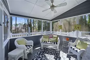 10985 Wilshire Chase Dr, Johns Creek, GA 30097 - Photo 20