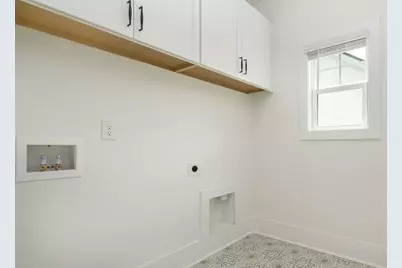 1895 Glasswing Court, Marietta, GA 30066 - Photo 18