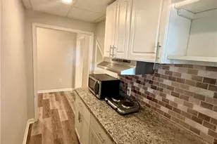 2055 Township Dr, Woodstock, GA 30189 - Photo 8