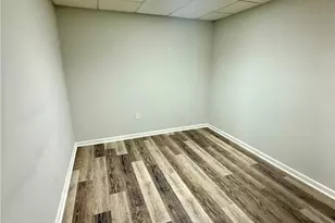 2055 Township Dr, Woodstock, GA 30189 - Photo 10