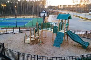 639 Blue Juniper Cir, Loganville, GA 30052 - Photo 24