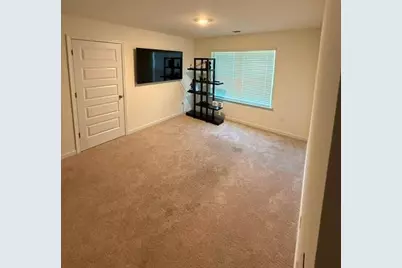 639 Blue Juniper Circle, Loganville, GA 30052 - Photo 6