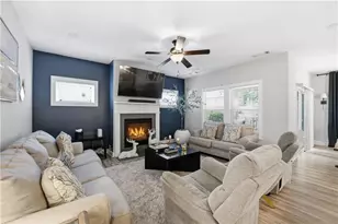 128 Grove View Rd, Woodstock, GA 30189 - Photo 12