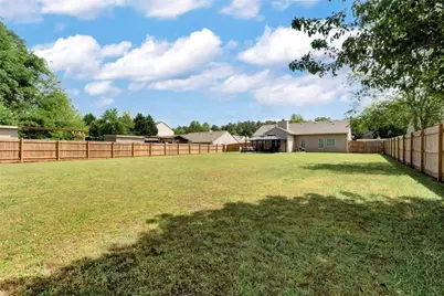 1424 Silvergate Way, Winder, GA 30680 - Photo 30