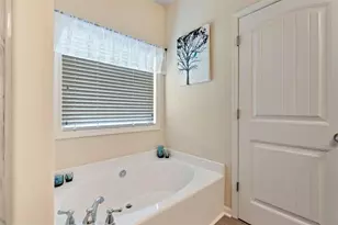 1424 Silvergate Way, Winder, GA 30680 - Photo 22