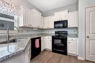 1424 Silvergate Way, Winder, GA 30680 - Photo 4