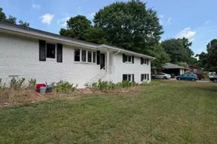 157 Jennifer Ln NW, Lilburn, GA 30047 - Photo 14