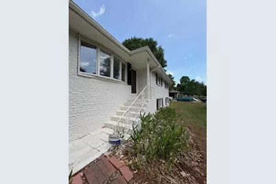 157 Jennifer Lane NW, Lilburn, GA 30047 - Photo 4
